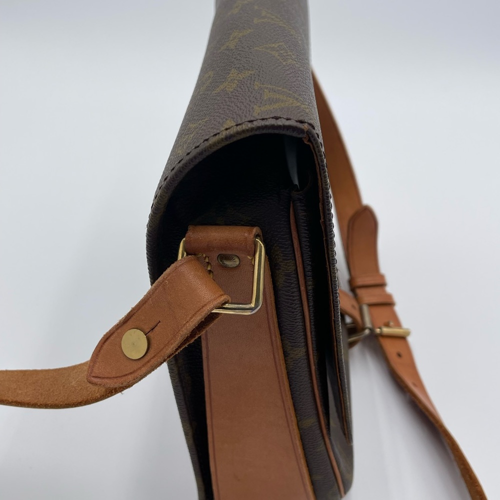 Louis Vuitton-cartouchiere-handbag-monogram-canvas-gm - Picture 9 of 15